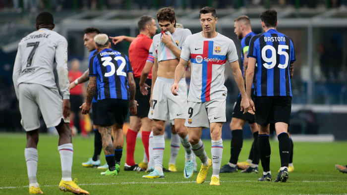 Barcelona loses to Inter Milan in the Champions League